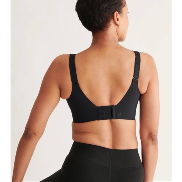 KNIX Catalyst Sports Bra in Black - Picture 3 of 8